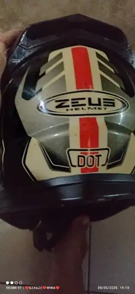 Di jual helm Zeus second fullface
