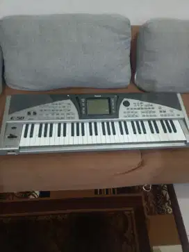Roland E - 50 bekas