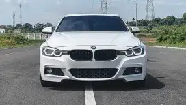 BMW 330i M Sports Shadow Edition