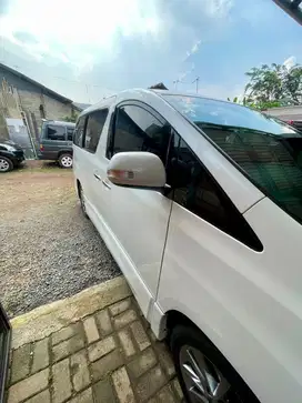 Toyota Alphard 2012 Bensin