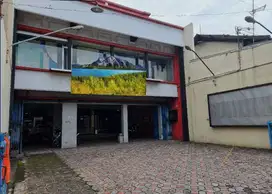 Ruang usaha strategis 2 lantai