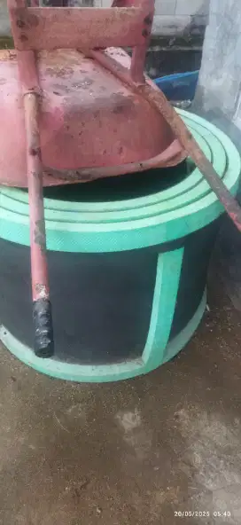 Keber ayam aduan