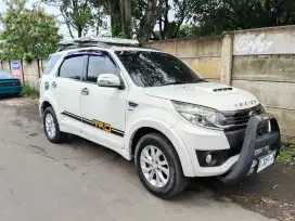 Mobil Terios tahun 2025 varian mobil 15 R Plat dan pajak baru