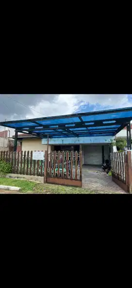 Rumah di haur jaya dekat istana