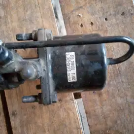 Barang ori bekas hino ti