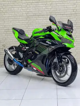 Perfect Condition!!Kawasaki ZX25R ABS Sp QS 2021 Warna Favorit-Mustika