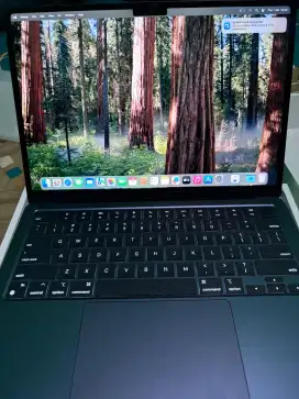 Macbook air M3 garansi on