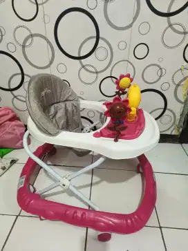 Baby walker bagus