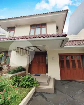 Rumah disewakan di Pondok Indah