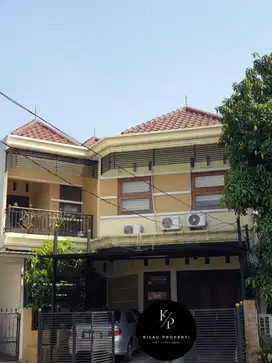 Dijual Rumah Mewah Full Furnish di Raffles Hills Cibubur.