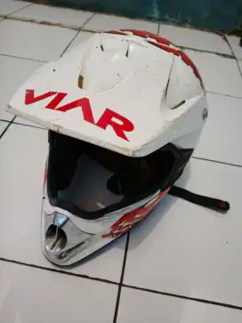 Helm viar cross