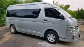 Jasa rental dan tour