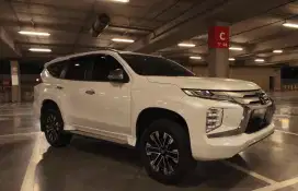 Dijual Pajero dakkar ultimate tahun 2022 putih