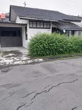 Rumah Strategis Kuldesak di Kopo Permai