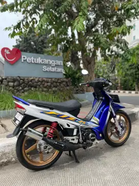F1zr 2004 biru taat pajak