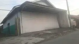 Di sewakan gudang di Mojolaban