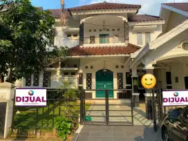 Rumah siap huni luas di Kemang Pratama 2 ,Boulevard