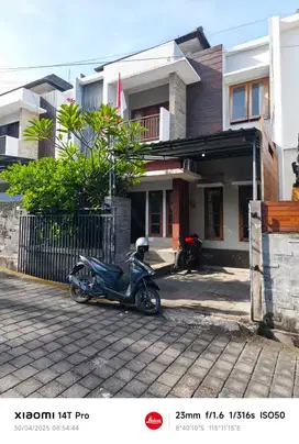 Rumah one gate 2lt 110m2 lingk elit biana raya dempasar barat jl5mtr