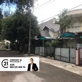 DIJUAL CEPAT Rumah Bagus Area Bagus di Sektor 5 Bintaro Jaya SC-9619
