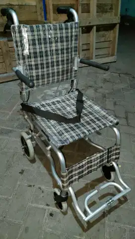 Kursi Roda travel Gea medical FS8O4LABJ-37