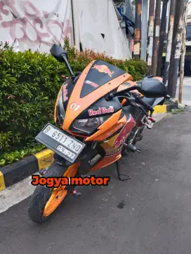 Honda CBR 150 R Repsol tahun 2014 Murah terjangkau