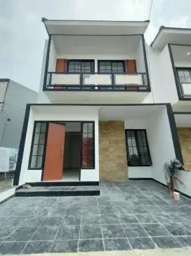 RUMAH 2 LANTAI DEKET GERBANG TOL CIMANGGIS