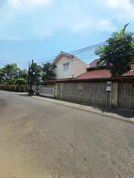 DEKAT TENDEAN! Jalan Utama - Rumah Kost Kemang Dijual. NEGO sd Deal