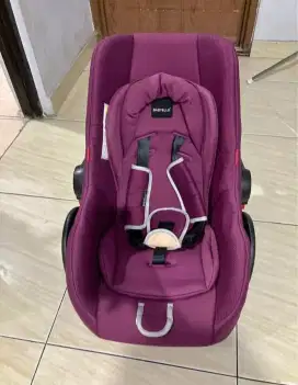 Carsheet Merk Baby Elle kondisi 98%