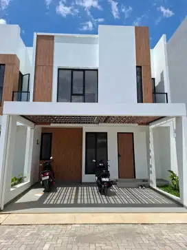 Rumah Bebas Banjir Lingkungan Tenang berlokasi strategis di Bintaro