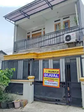 RUMAH 2 LANTAI BISA NEGO