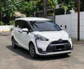 Toyota Sienta V 2016 AT Istimewa