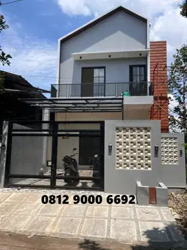 Jual Rumah Baru ada Kolam Renang di AMD Raya babakan Ciseeng Bogor