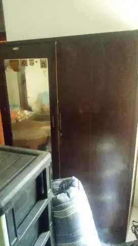 Lemari Jati Bekas (Jual cepat aja)