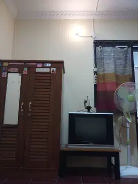Kost Putri UNY, UGM