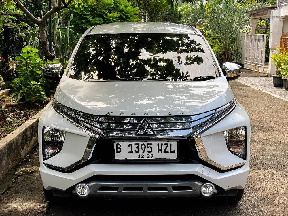 Xpander Ultimate AT 2018 Putih DP 10jt Cash Atau Kredit Terbaik SeOLX!