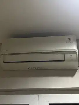ac panasonic 1 pk