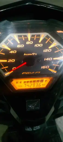 Di Jual HONDA VARIO TAHUN 2017 SURAT LENGKAP STNK BPKB+FAKTUR