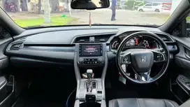 Honda Civic 2020 Bensin