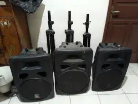 Speaker merk Recto 15inch