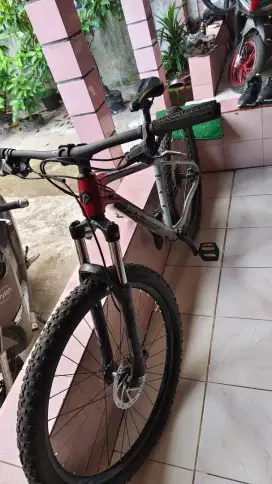 Polygon Xtrada 5 Size m 27.5 Harga NET