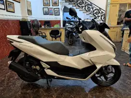 NEW  PCX 160 CBS  /GARANSI MESIN DAN FREE SERVICE 6X
