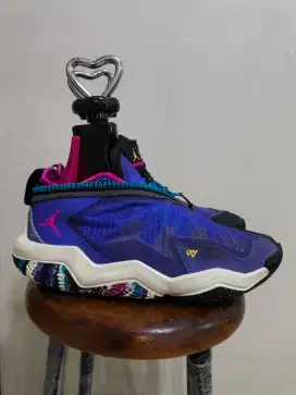 Sepatu Basket Running Badminton Tennis Why Not Zero 6