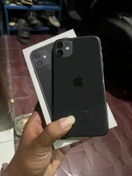 Iphone 11 ibox 64gb garansi on fullset mulus