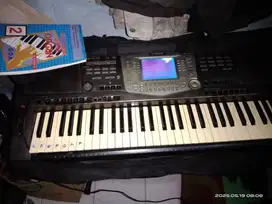 Yamaha psr 1000