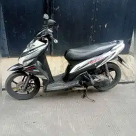Vario 2010 hitam putih