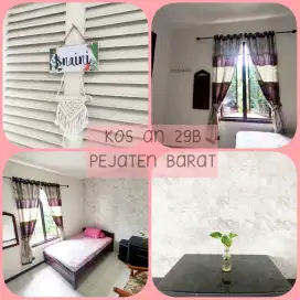 Kos Putri Pejaten Barat Free Wifi, 1-2 orang (Lewat 2 Mobil)