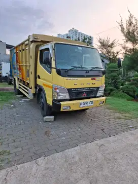 Mitsubishi CANTER.HD.136.PS.FE.75.Double 6 Ban Bak Central Full Varias
