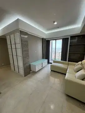 Dijual Apartemen The Peak Residence - Tunjungan Plaza