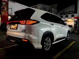 Toyota Kijang Innova Zenix Q hybrid 2024 Modift