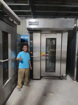 Gas rotary rack oven tipe SV-2 merk Sinmag Taiwan murah